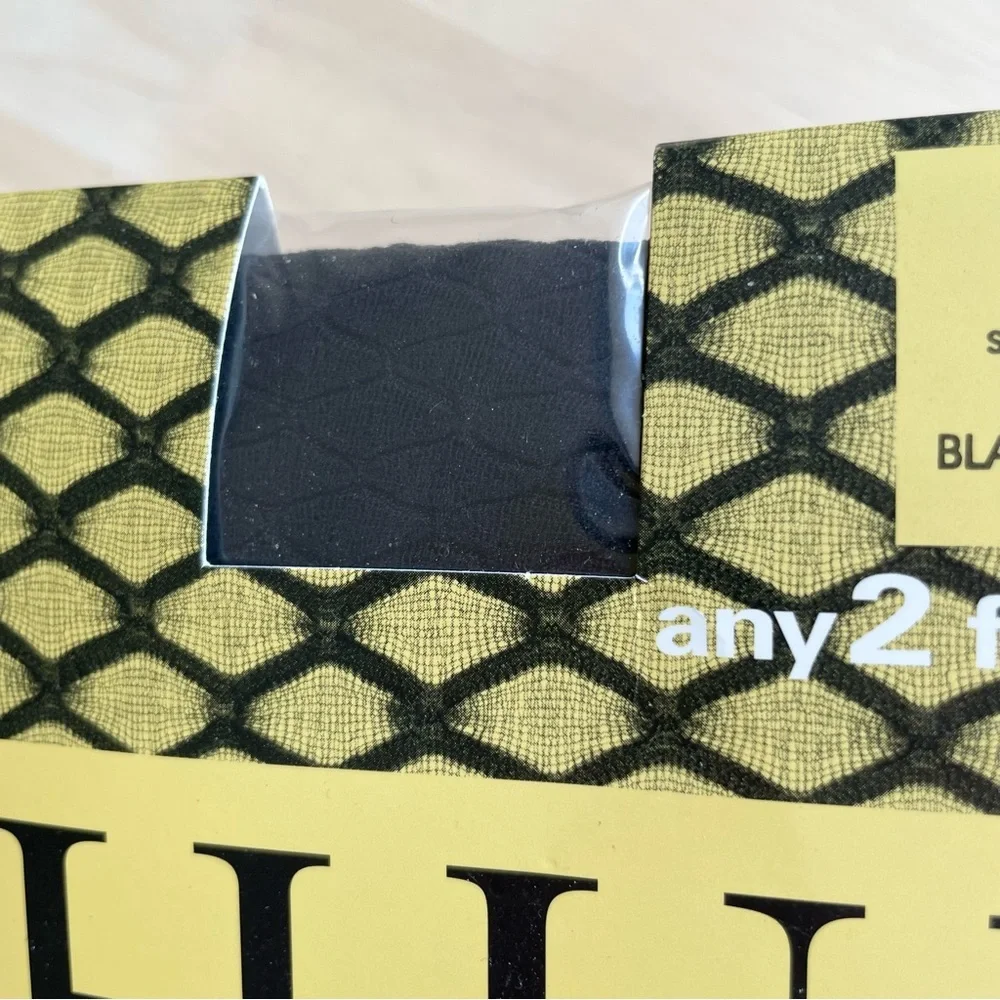Hue Faux Fishnet Control Top Hosiery Black Women’s Size 1